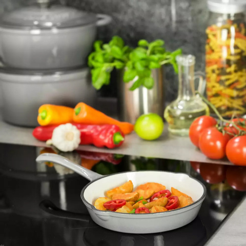 PATELNIA ŻELIWNA EMALIOWANA 21cm KINGHOFF KH-1518