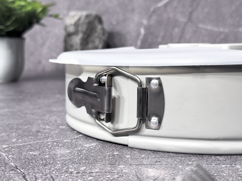 FORMA TORTOWNICA 26cm BERLINGER HAUS BH-7651 Z POKRYWĄ