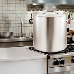 GARNEK GASTRONOMICZNY Z POKRYWĄ STALOWĄ 71L KINGHOFF KH-1967