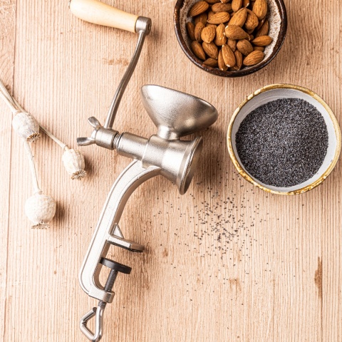 MASZYNKA MŁYNEK DO MIELENIA MAKU ORZECHÓW KINGHOFF KH-1952