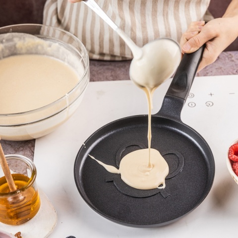 PATELNIA DO UŚMIECHNIĘTYCH NALEŚNIKÓW 18cm KLAUSBERG KB-7971