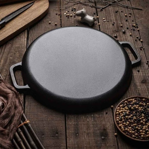 PATELNIA ŻELIWNA TALERZ DO PIZZY HAGE 30cm INDUKCJA